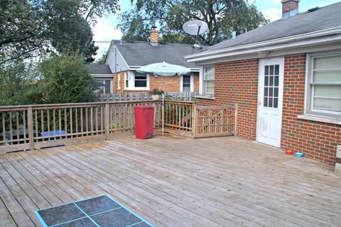 1410 S 6th Ave, Des Plaines, IL 60018 photo 14