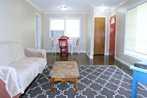 1410 S 6th Ave, Des Plaines, IL 60018 photo 2