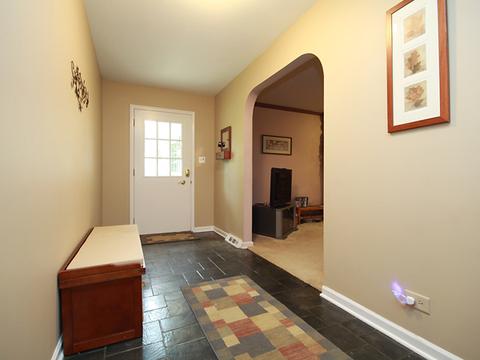 1440 N Blanchard Ct, Wheaton, IL 60187 photo 3