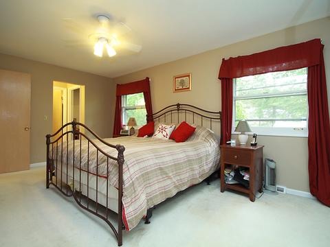 1440 N Blanchard Ct, Wheaton, IL 60187 photo 17