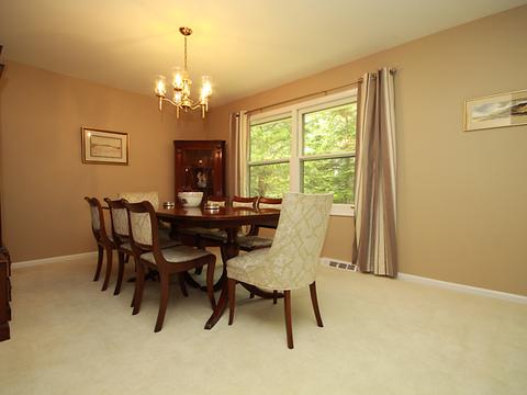 1440 N Blanchard Ct, Wheaton, IL 60187 photo 12