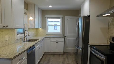 1422 White St, Des Plaines, IL 60018 photo 4