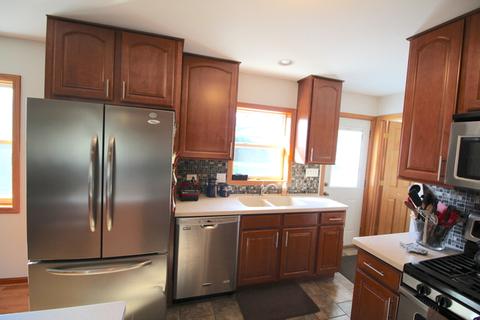 49 Cranbrook Dr, Des Plaines, IL 60016 photo 7