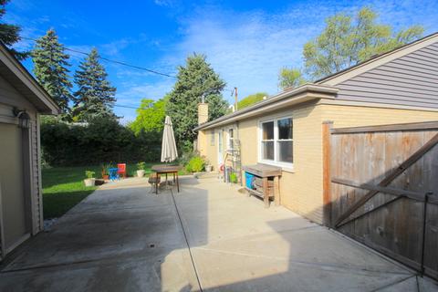 49 Cranbrook Dr, Des Plaines, IL 60016 photo 16
