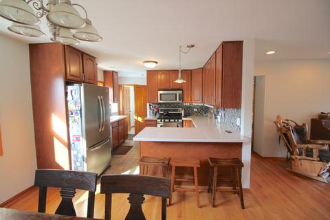 49 Cranbrook Dr, Des Plaines, IL 60016 photo 5