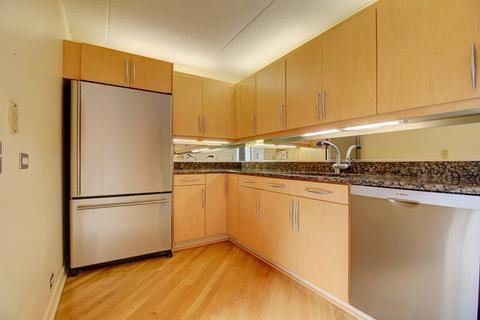 1715 Seton Rd, Northbrook, IL 60062 photo 7