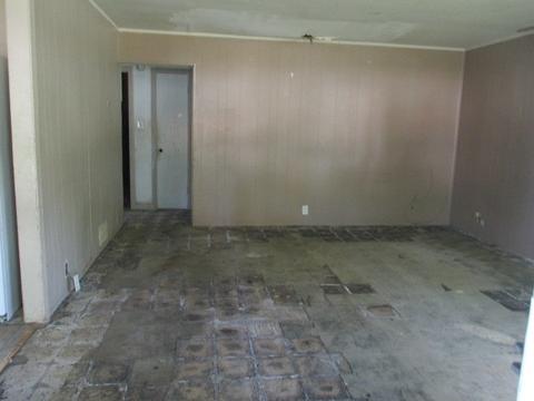 17032 Lorenz Ave, Lansing, IL 60438 photo 3