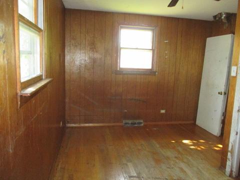 17032 Lorenz Ave, Lansing, IL 60438 photo 7