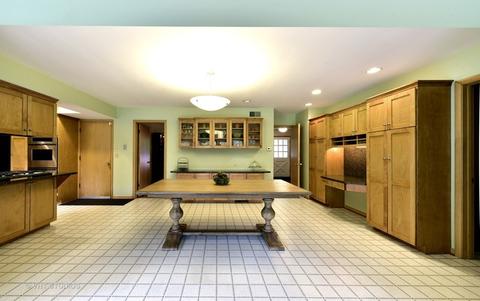 262 Longcommon Rd, Riverside, IL 60546 photo 9