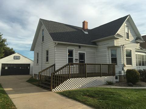 2017 8th St, Peru, IL 61354 photo 3