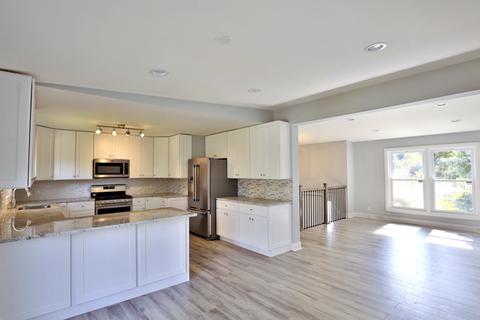 307 High St, Wauconda, IL 60084 photo 3