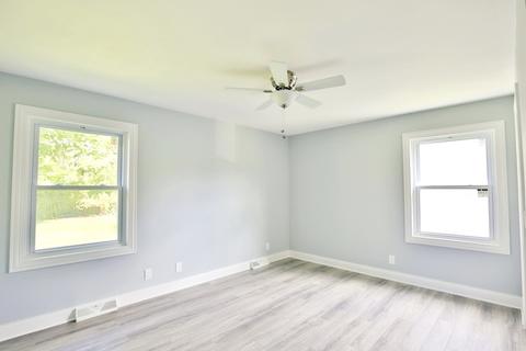 307 High St, Wauconda, IL 60084 photo 8