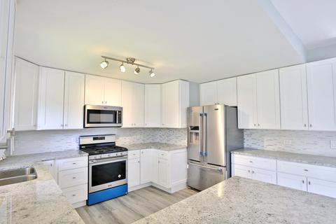 307 High St, Wauconda, IL 60084 photo 6
