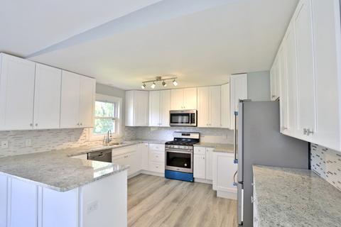 307 High St, Wauconda, IL 60084 photo 5