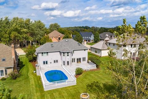 531 Ford Ln, Bartlett, IL 60103 photo 4