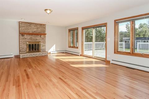 531 Ford Ln, Bartlett, IL 60103 photo 21