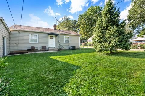 247 S Hickory Ave, Bartlett, IL 60103 photo 19