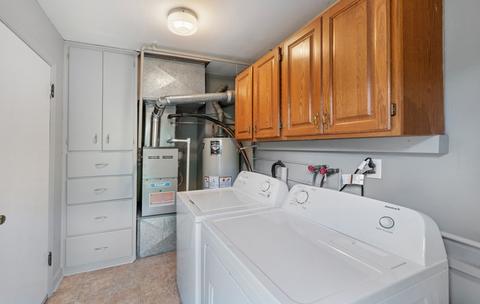 247 S Hickory Ave, Bartlett, IL 60103 photo 15