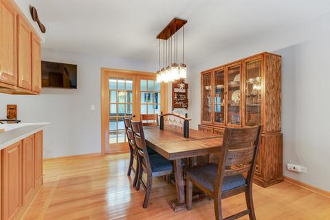 4155 Dixon Dr, Hoffman Estates, IL 60192 photo 7