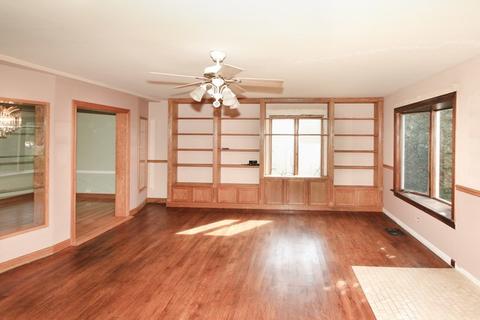 978 S 2nd Ave, Des Plaines, IL 60016 photo 8