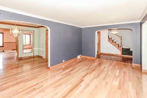 978 S 2nd Ave, Des Plaines, IL 60016 photo 10