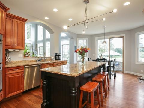 1708 Ballina Ln, Mchenry, IL 60050 photo 5