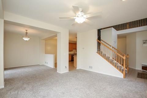 1234 Asbury Ct, Elgin, IL 60120 photo 3