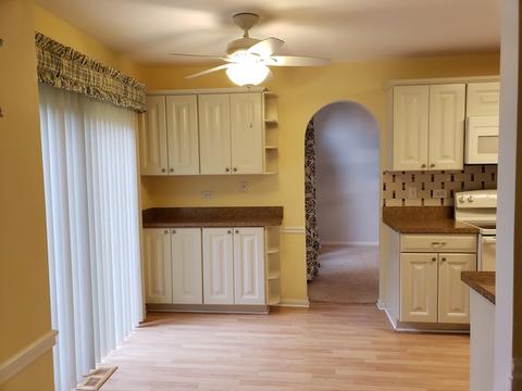 1500 Diamond Dr, Hoffman Estates, IL 60192 photo 8
