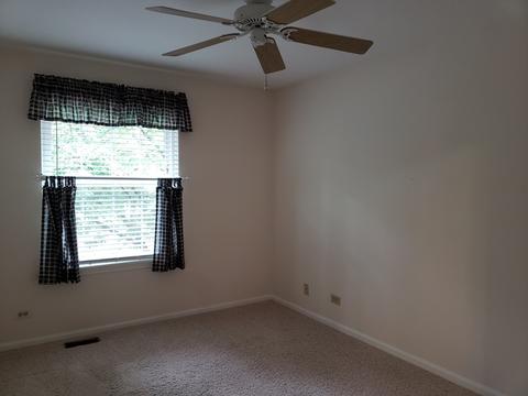 1500 Diamond Dr, Hoffman Estates, IL 60192 photo 22