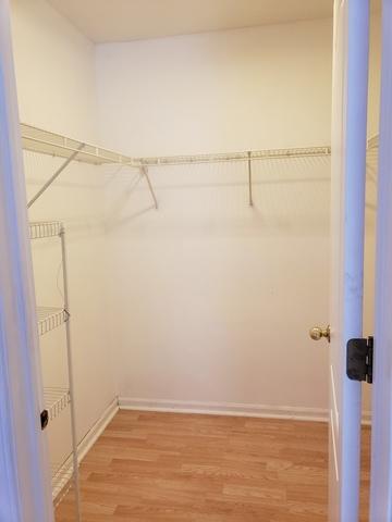 1500 Diamond Dr, Hoffman Estates, IL 60192 photo 21