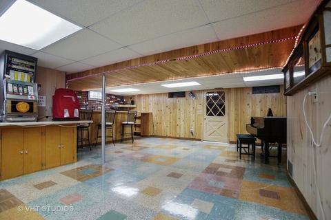 64 E Strong St, Wheeling, IL 60090 photo 11