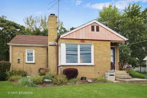 64 E Strong St, Wheeling, IL 60090 photo 1