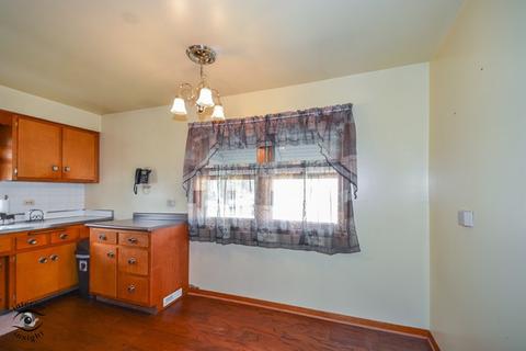 3922 153rd St, Midlothian, IL 60445 photo 8