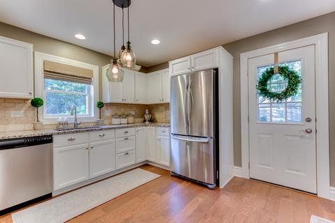 1819 Evergreen St, Wheaton, IL 60187 photo 7