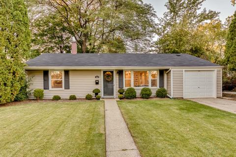 1819 Evergreen St, Wheaton, IL 60187 photo 1