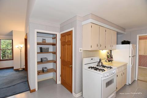 718 Cadillac Dr, Wheaton, IL 60187 photo 6