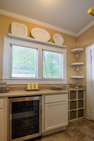 800 N Spring St, Elgin, IL 60120 photo 9