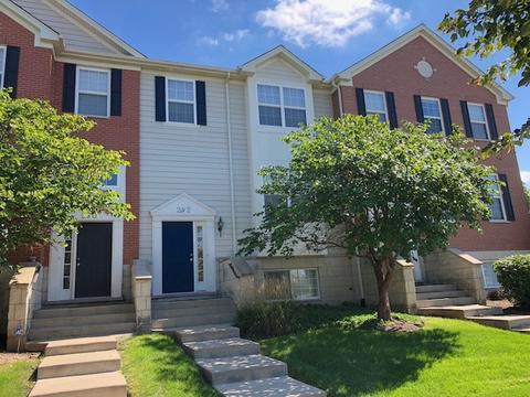 292 Comstock Dr, Elgin, IL 60124 photo 1