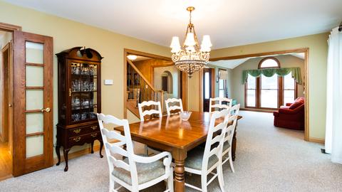271 E St Charles Rd, Elmhurst, IL 60126 photo 9