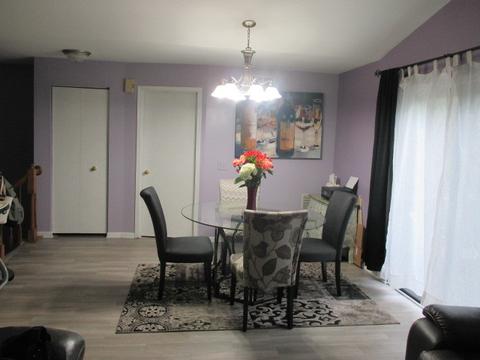 1142 Stillwater Rd, Elgin, IL 60120 photo 4