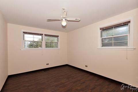 388 Lynn Ct, Des Plaines, IL 60016 photo 18