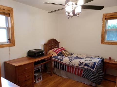 825 E Grant Dr, Des Plaines, IL 60016 photo 16