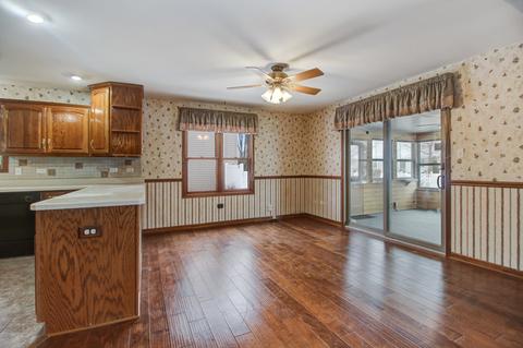 1362 E Cap Cir, Bourbonnais, IL 60914 photo 5