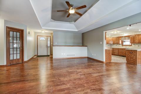 1362 E Cap Cir, Bourbonnais, IL 60914 photo 4