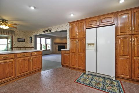 1362 E Cap Cir, Bourbonnais, IL 60914 photo 7