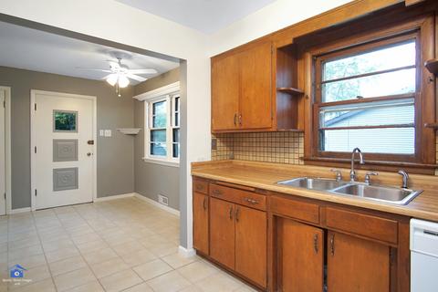 7740 Beloit Ave, Bridgeview, IL 60455 photo 5