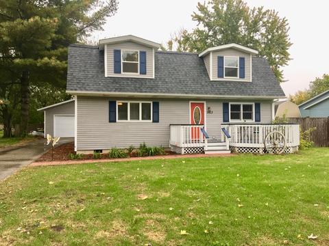 563 N Mitchell St, Braidwood, IL 60408 photo 1