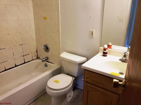 625 Lafayette Ln, Hoffman Estates, IL 60169 photo 9