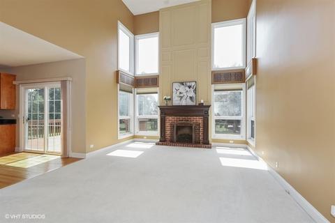 3724 Grassmere Rd, Naperville, IL 60564 photo 3