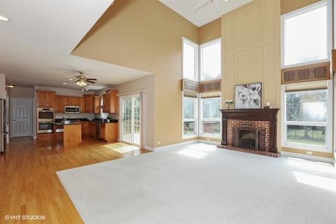 3724 Grassmere Rd, Naperville, IL 60564 photo 6